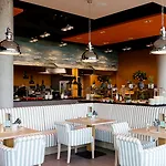 Otel Aja Travemuende 4*