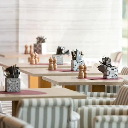 Aja Travemuende ホテル 4*