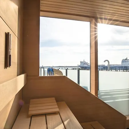 Aja Travemuende Hotel 4*