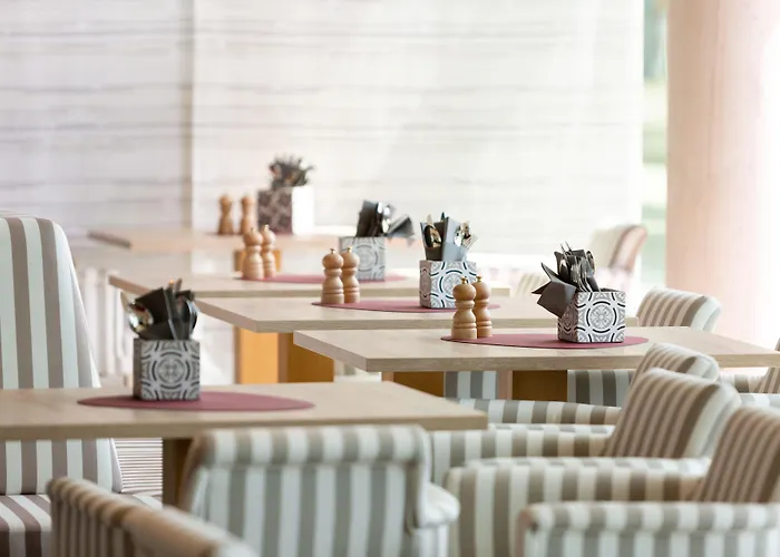 Aja Travemuende Hotell 4*