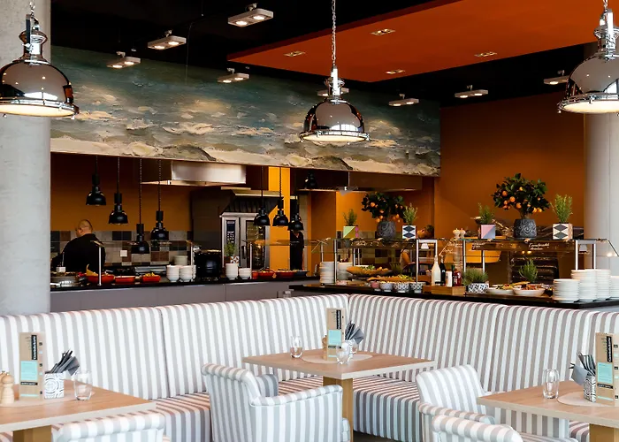 Hotel Aja Travemuende 4*